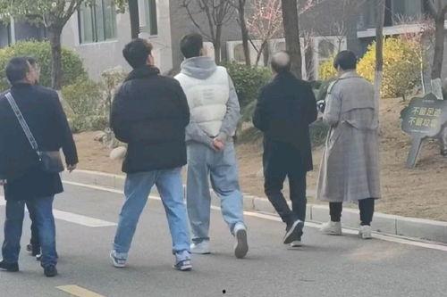 曝光黑料吃瓜网红视频网站,吃瓜网站带你探秘网络红人幕后真相 第2张 曝光黑料吃瓜网红视频网站,吃瓜网站带你探秘网络红人幕后真相 第2张